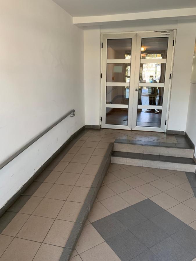 Trident Apartments 2 Ni Екстериор снимка